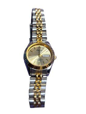 Choice Water Resistant Quartz Watch Goldtone Silvertone Untested